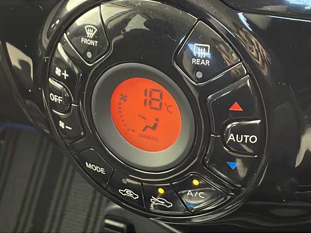 日産 ノート e－パワー X 千葉県 2019(令1)年 2.5万km ブリリアントシルバー 電動ウィンカーミラー/純正バイザー/純正マット/プッシュスタート/ＥＴＣ/純正ナビ（ＴＶ／ＣＤ／ＢＴ／ｉｐｏｄ）/バックカメラ/レーンキープアシスト/衝突軽減/ＬＥＤライト