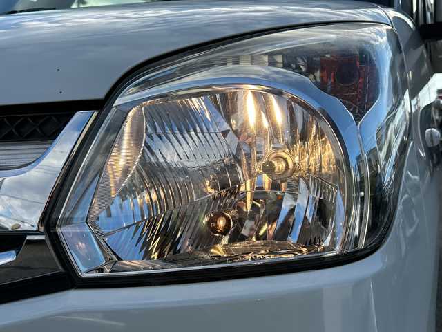 スズキ スペーシア G リミテッド 埼玉県 2017(平29)年 8.7万km クリスタルホワイトP ワンオーナー/スズキセーフティサポート/ ・衝突被害軽減ブレーキ（デュアルセンサーブレーキサポート）/ ・誤発進抑制機能/ ・車線逸脱警報/ ・ハイビームアシスト/ ・後退時ブレーキサポート/スズキ純正パナソニックメモリーナビゲーション(CN-E203Z)/AM/FM/CD/USB/ワンセグＴＶ/左側パワスライドドア/運転席シートヒーター/フォグランプ/社外１４インチアルミホイール/ライトレベライザー/ドアバイザー/スペアキー１ヶ/保証書/取扱説明書