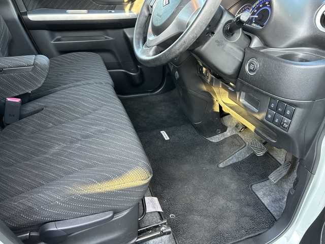 スズキ スペーシア G リミテッド 埼玉県 2017(平29)年 8.7万km クリスタルホワイトP ワンオーナー/スズキセーフティサポート/ ・衝突被害軽減ブレーキ（デュアルセンサーブレーキサポート）/ ・誤発進抑制機能/ ・車線逸脱警報/ ・ハイビームアシスト/ ・後退時ブレーキサポート/スズキ純正パナソニックメモリーナビゲーション(CN-E203Z)/AM/FM/CD/USB/ワンセグＴＶ/左側パワスライドドア/運転席シートヒーター/フォグランプ/社外１４インチアルミホイール/ライトレベライザー/ドアバイザー/スペアキー１ヶ/保証書/取扱説明書