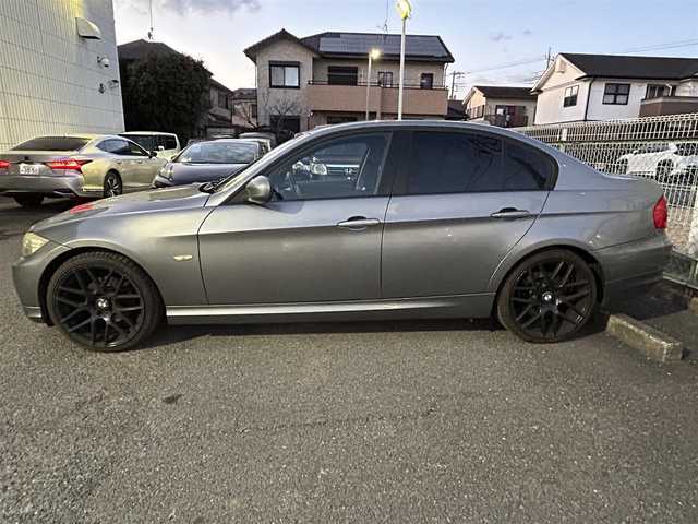 ＢＭＷ ３２０ｉ