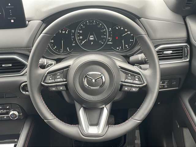 マツダ ＣＸ－５ XD スポーツアピアランス 大阪府 2025(令7)年 0.4万km ロジウムホワイトプレミアムメタリック ワンオーナー/BOSEサウンド/全方位カメラ/10.25インチナビ[地図SDなし]/フルセグTV/BT/USB/appleCarPlay/ヘッドアップディスプレイ/ブラインドスポットモニター/スマートブレーキサポート/オートハイビーム/パーキングセンサー/ワイヤレス充電/黒革席/シートヒーター前後2席/ベンチレーションD/N席/ステアリングヒーター/純正フロアマット/パワーシートD/N席/シートメモリー機能/純正19インチAW/パワーバックドア/ETC/保証書/スペアキーx1