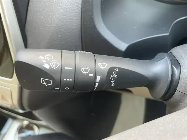 トヨタ ランドクルーザー プラド TX 青森県 2023(令5)年 1.7万km ホワイトパールクリスタルシャイン 4WD/ワンオーナー/トヨタセーフティーセンス/・プリクラッシュ/・レーンキープアシスト/・追従クルーズコントロール/・オートマチックハイビーム/・ロードサインアシスト/社外ディスプレイオーディオ/[AM/FM/DVD/CD/USB/BT/AUX]/バックカメラ/社外ドライブレコーダー/フォグランプ/ハーフレザー/シートヒーター/ETC/サンルーフ/コーナーセンサー/エアバッグダブル＋カーテンエアバッグ/純正アルミホイール/ステアリングスイッチ/横滑り防止機能/シガーソケット/スタッドレスタイヤ積み込み/取扱説明書