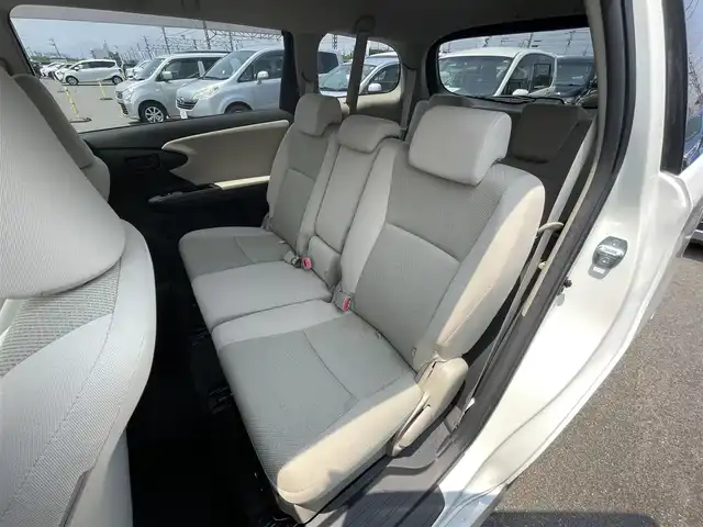 トヨタ ウィッシュ 1．8X 滋賀県 2012(平24)年 10.9万km ホワイトパールクリスタルシャイン 純正SDナビ/【フルセグTV、CD・DVD再生可能、Bluetooth】/バックカメラ/横滑り防止装置/ETC/社外15インチAW/リモコンキー/純正フロアマット/スペアキー/取扱説明書/保証書