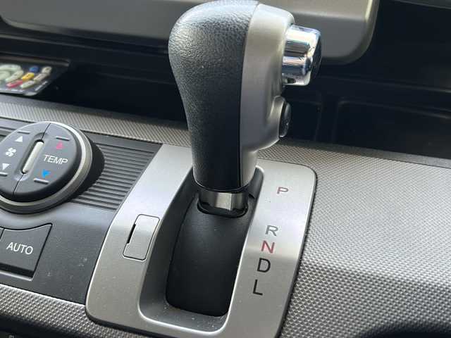 ホンダ フリード ハイブリット ジャストセレクション 福島県 2014(平26)年 10.6万km プレミアムスパークルブラックパール 105512km/社外SDナビ/（BT接続/フルセグTV/DVD/CD/AM/FM）/社外フリップダウンモニター/クルーズコントロール/両側パワースライドドア/ETC/純正フロアマット/社外AW/社外AWスタッドレスタイヤ４本車載/電格ミラー/ウィンカーミラー/HIDヘッドライト/三列シート/ダブルエアバック/横滑り防止装置/保証書/取扱説明書