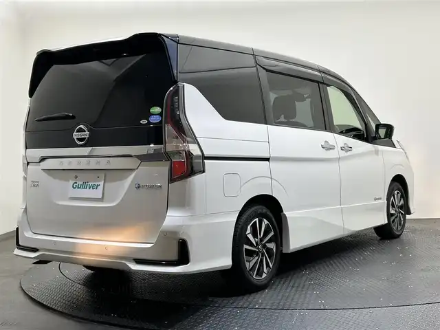 日産 セレナ e－パワー ハイウェイスター V 愛媛県 2020(令2)年 2.9万km ブリリアントホワイトパール 2トーン ・プロパイロット/・エマージェンシーブレーキ /・純正ナビゲーション/・Bluetooth/フルセグテレビ/DVD/・アラウンドビューモニター/・フリップダウンモニター/・両側パワースライドドア/・ドライブレコーダー/・ETC/・LEDヘッドライト/・カプロンハーフシート