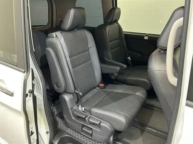 日産 セレナ e－パワー ハイウェイスター V 愛媛県 2020(令2)年 2.9万km ブリリアントホワイトパール 2トーン ・プロパイロット/・エマージェンシーブレーキ /・純正ナビゲーション/・Bluetooth/フルセグテレビ/DVD/・アラウンドビューモニター/・フリップダウンモニター/・両側パワースライドドア/・ドライブレコーダー/・ETC/・LEDヘッドライト/・カプロンハーフシート
