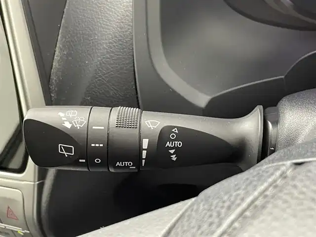 トヨタ ランドクルーザー プラド TX Lパッケージ 熊本県 2019(平31)年 5万km ブラック 4WD/禁煙車/サンルーフ/純正メモリナビ【NSZT-Y68T】/　フルセグTV/Bluetooth/CD/DVD/USB/HDMI/レーダークルーズコントロール/前席パワーシート/レザーシート/前席シートヒーター/前席エアシート/衝突被害軽減ブレーキ/レーンキープアシスト/前後コーナーセンサー/バックモニター/ビルトインETC/横滑り防止装置/オートマチックハイビーム/LEDヘッドライト/オートライト/ステアリングスイッチ/レザーステアリング/サブウーファー/スマートキー/プッシュスタート