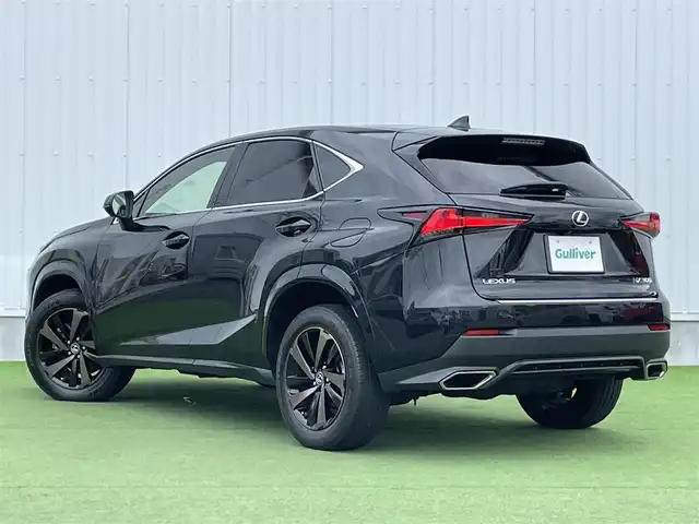 レクサス ＮＸ 300 ブロンズエディション 香川県 2020(令2)年 4.5万km グラファイトブラックガラスフレーク 登録時走行距離44535km/レクサスセーフティーシステム/全方位カメラ/パノラマルーフ/ヘッドアップディスプレイ/レーダークルーズコントロール/パワーシート/シートヒーター/ステアリングヒーター/ブラインドスポットモニター/純正ナビ/フルセグTV/ETC2.0/ドラレコ前後/コーナーセンサー/オートライト/オートエアコン/プッシュスタート/スマートキー