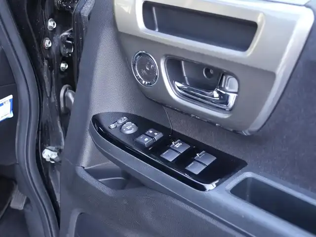 ホンダ Ｎ ＢＯＸ カスタム L ターボ スタイル+ブラック 静岡県 2022(令4)年 1.3万km クリスタルブラックパール Honda SENSING/オートリトラミラー/アレルクリーンプラスシート/プライムスムース＆トリコットコンビシート/プラズマクラスター技術搭載フルオート・エアコンディショナー/リア両側パワースライドドア/前席用i-サイドエアバッグシステム＋サイドカーテンエアバッグシステム(前席/後席対応)/運転席＆助手席シートバックテーブル/運転席＆助手席シートヒーター/ブラック塗装 15インチアルミホイール/本革巻ステアリングホイール・セレクトレバーノブ/DOPインターナビ/渋滞追従機能付ACC/純正フロアマット/純正ドアバイザー/ビルドインETC/フォグランプ/オートブレーキホールド付電子制御パーキングブレーキ