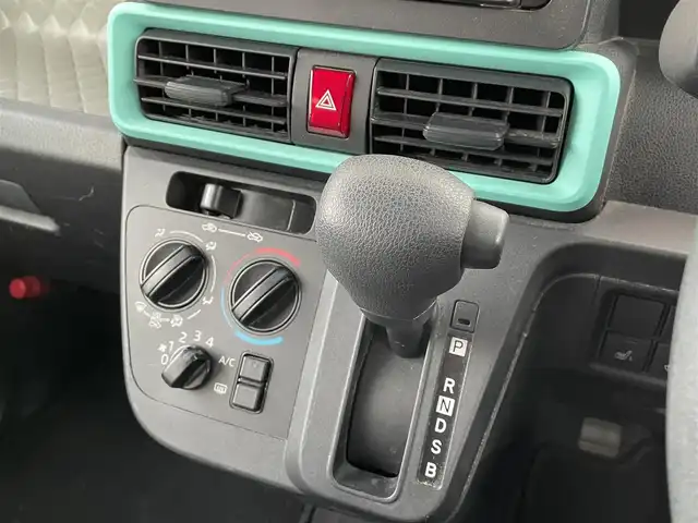 ダイハツ タント L 道南・函館 2021(令3)年 2.4万km ブルーミングピンクメタリック /社外ナビ//ワンセグTV//バックカメラ//シートヒーター//衝突被害軽減ブレーキ//車線逸脱警報装置//コーナーセンサー//アダプティブヘッドライト//アイドリングストップ//横滑り防止装置//オートハイビーム//ドアバイザー//純正フロアマット