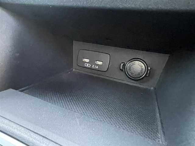 スバル インプレッサ スポーツ 2．0i－S アイサイト 島根県 2019(平31)年 4.5万km クォーツブルーP 4WD/純正８インチDIATONEメモリナビ　/(AM/FM/フルセグTV/ＣＤ・ＤＶＤ再生/Ｂｌｕｅｔｏｏｔｈ・ＵＳＢ接続)　/アイサイト/プリクラッシュブレーキ/レーンアシスト/全車速追従機能付クルーズコントロール　/誤発進抑制機能/ブラインドスポットモニター/リアコーナーセンサー　/前方ドライブレコーダー　/ＥＴＣ2.0/バックカメラ／サイドカメラ　/前席パワーシート/電動パーキングブレーキ/オートホールド/パドルシフト　/オートハイビーム／ライト　/純正ＬＥＤヘッドライト/純正18インチアルミホイール/プッシュスタート/スマートキー/スペアキー1本/ステアリングスイッチ/電動格納ウインカーミラー/アイドリングストップ/トノカバー