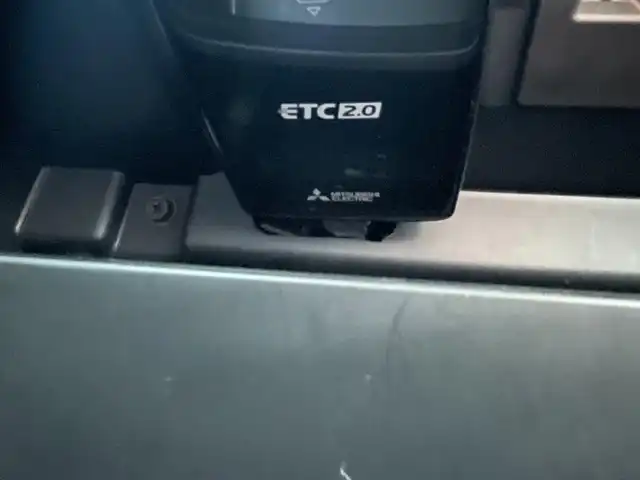 スバル インプレッサ スポーツ 2．0i－S アイサイト 島根県 2019(平31)年 4.5万km クォーツブルーP 4WD/純正８インチDIATONEメモリナビ　/(AM/FM/フルセグTV/ＣＤ・ＤＶＤ再生/Ｂｌｕｅｔｏｏｔｈ・ＵＳＢ接続)　/アイサイト/プリクラッシュブレーキ/レーンアシスト/全車速追従機能付クルーズコントロール　/誤発進抑制機能/ブラインドスポットモニター/リアコーナーセンサー　/前方ドライブレコーダー　/ＥＴＣ2.0/バックカメラ／サイドカメラ　/前席パワーシート/電動パーキングブレーキ/オートホールド/パドルシフト　/オートハイビーム／ライト　/純正ＬＥＤヘッドライト/純正18インチアルミホイール/プッシュスタート/スマートキー/スペアキー1本/ステアリングスイッチ/電動格納ウインカーミラー/アイドリングストップ/トノカバー