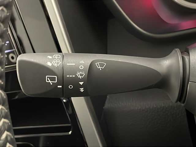 トヨタ ルーミー カスタムG 宮崎県 2021(令3)年 3.1万km クールバイオレットクリスタルシャイン 禁煙車/衝突被害軽減ブレーキ/純正ナビTV/（NSCN-W68/CD/FMAM/Bluetooth/ワンセグTV)/純正ドライブレコーダー/純正LEDオートライト/純正LEDフォグ/純正14インチアルミ/純正ビルトインETC/純正エアロ/純正ルーフエンドスポイラー/純正フロアマット/両側電動スライドドア/アダプティブクルーズコントロール/レーンディパーチャーアラート/クリアランスソナー/電子パーキング/オートホールド/オート電動格納ミラー/ウインカードアミラー/本革巻ハンドル/オートエアコン/スマートキー/プッシュエンジンスタート/スペアキー/新車時保証書/取扱い説明書