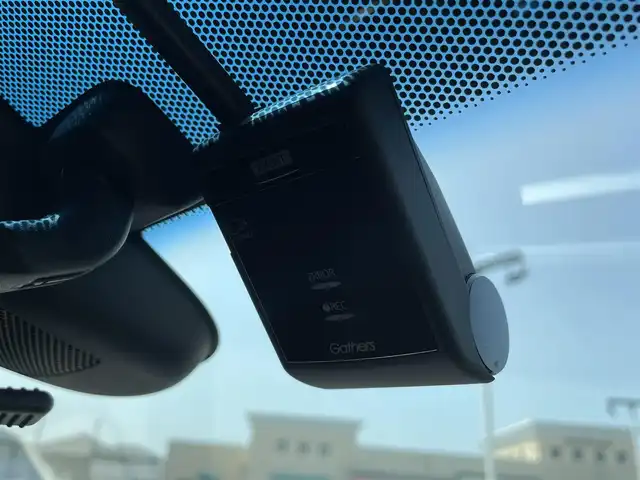 ホンダ フィット 13G S ホンダセンシング 長崎県 2019(令1)年 3.6万km プラチナホワイトパール ワンオーナー/純正ナビ/（SD/BT/USB/CD）/純正ドライブレコーダー/ホンダセンシング/アイドリングストップ/ビルトインETC/オートライト/LEDヘッドライト/パドルシフト/ステアリングスイッチ/レーンキープアシスト/レーダークルーズコントロール/スマートキー/スペアキー/純正フロアマット