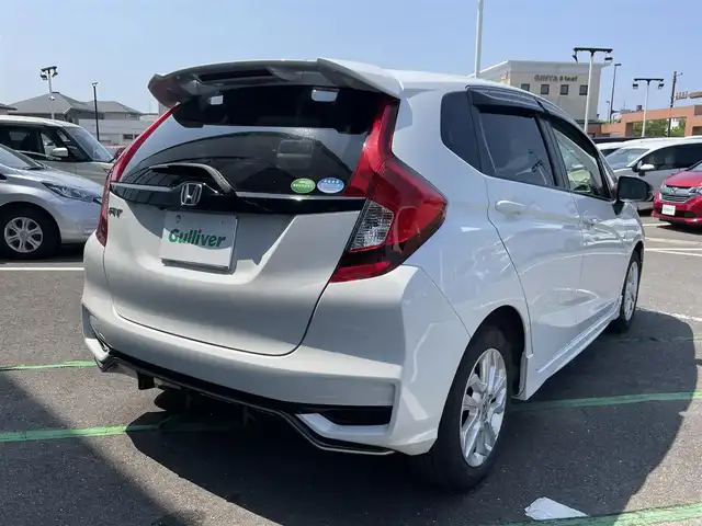 ホンダ フィット 13G S ホンダセンシング 長崎県 2019(令1)年 3.6万km プラチナホワイトパール ワンオーナー/純正ナビ/（SD/BT/USB/CD）/純正ドライブレコーダー/ホンダセンシング/アイドリングストップ/ビルトインETC/オートライト/LEDヘッドライト/パドルシフト/ステアリングスイッチ/レーンキープアシスト/レーダークルーズコントロール/スマートキー/スペアキー/純正フロアマット
