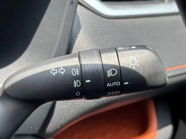 トヨタ ＲＡＶ４ ハイブリッド アドベンチャー 宮城県 2023(令5)年 3.2万km アティチュードブラックマイカ 登録時走行距離３１８２３ｋｍ/純正ディスプレイオーディオ（ナビ機能付）/・フルセグテレビ/・Bluetooth/・ミラキャスト/・FM/AM/レーダークルーズコントロール/レーントレーシングアシスト/プリクラッシュセーフティ/ブラインドスポットモニター/ロードサインアシスト/電動パーキングブレーキ/ブレーキホールド/ETC2.0/ドライブレコーダー/オートライト/オートマチックハイビーム/パワーシート（D席・シートメモリー付）/シートヒーター/シートエアコン/ステアリングヒーター/ルーフレール/ウインカーミラー/LEDヘッドライト/プッシュスタート