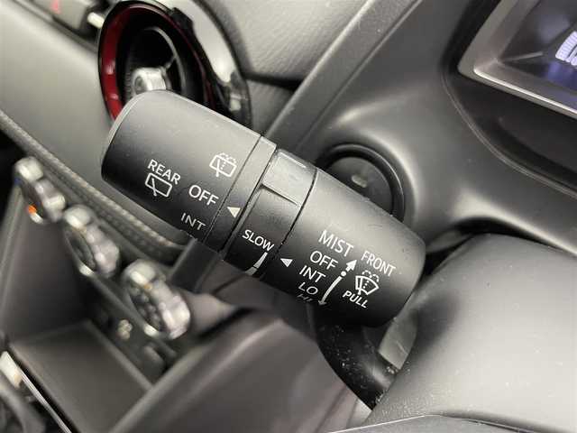 マツダ ＣＸ－３ XD 富山県 2015(平27)年 6.7万km ジェットブラックマイカ 純正ナビ（AM/FM/CD/DVD/BT/USB）/フルセグTV/バックカメラ/衝突軽減ブレーキ/コーナーセンサー/プッシュスタート/スマートキー/TCS/純正フロアマット/アイドリングストップ/トノカバー/革巻きステアリング