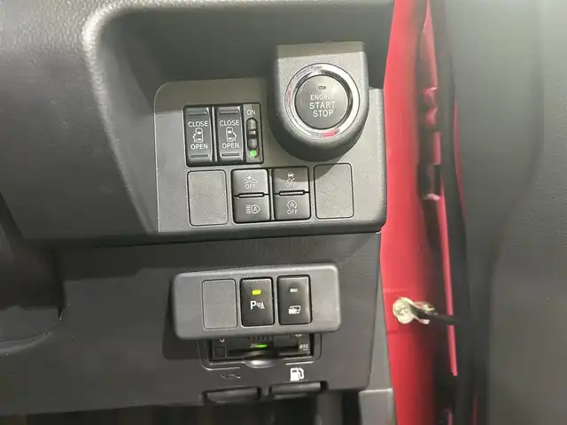トヨタ タンク カスタムG－T 愛媛県 2019(平31)年 4.7万km マゼンタベリーマイカM ・９型ナビ（フルセグＴＶ・ＢＴ・ＦＭＡＭ・ＣＤＤＶＤ・ＳＤ）/・バックカメラ　/・ビルトインＥＴＣ　/・クルコン　/・両側電動ドア　/・衝突軽減ブレーキ　/・オートマチックハイビーム　/・横滑り防止　/・前後コーナーセンサー/・スペアキー/・後席サンシェード