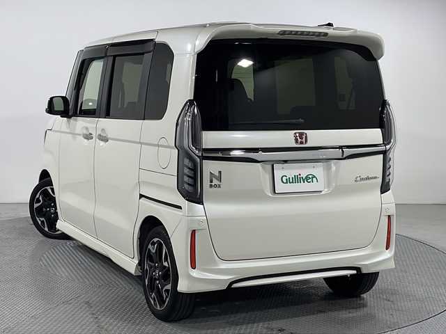 ホンダ Ｎ ＢＯＸ カスタム G L ターボ ホンダセンシング 広島県 2018(平30)年 2.5万km プレミアムホワイトパールⅡ 純正8型ナビ/両側パワースライドドア/バックカメラ/パドルシフト/ハーフレザーシート/ホンダセンシング/・衝突軽減ブレーキ/・レーンキープアシスト/・アダプティブクルーズコントロール/・誤発進抑制機能/LEDヘッドランプ/純正15インチAW/ETC
