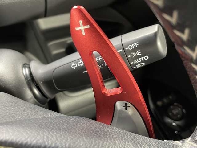 ホンダ Ｎ ＢＯＸ カスタム G L ターボ ホンダセンシング 広島県 2018(平30)年 2.5万km プレミアムホワイトパールⅡ 純正8型ナビ/両側パワースライドドア/バックカメラ/パドルシフト/ハーフレザーシート/ホンダセンシング/・衝突軽減ブレーキ/・レーンキープアシスト/・アダプティブクルーズコントロール/・誤発進抑制機能/LEDヘッドランプ/純正15インチAW/ETC