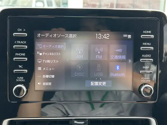 トヨタ アクア G 栃木県 2023(令5)年 2.5万km クリアベージュメタリック トヨタセーフティセンス/純正ナビ/フルセグTV/DVD/Bluetooth/USB/全周囲カメラ/前席シートヒーター/アダプティブクルーズコントロール/スマートキー×2/プッシュスタート/ステアリングリモコン/LEDオートライト/アイドリングストップ/横滑り防止装置/保証書/取説/ドアバイザー/電動格納ミラー/ハンドルヒーター