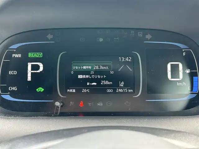 トヨタ アクア G 栃木県 2023(令5)年 2.5万km クリアベージュメタリック トヨタセーフティセンス/純正ナビ/フルセグTV/DVD/Bluetooth/USB/全周囲カメラ/前席シートヒーター/アダプティブクルーズコントロール/スマートキー×2/プッシュスタート/ステアリングリモコン/LEDオートライト/アイドリングストップ/横滑り防止装置/保証書/取説/ドアバイザー/電動格納ミラー/ハンドルヒーター