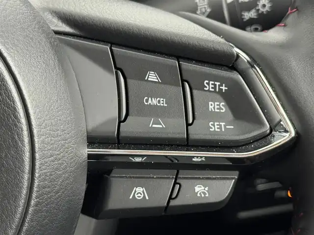 マツダ ＣＸ－８ XD ブラックトーンエディション 福岡県 2023(令5)年 2.9万km ジェットブラックマイカ アルパイン製後席モニター　/純正ナビ　/全方位カメラ　/置くだけ充電　/ＥＴＣ　/前後ドラレコ　/マツダレーダークルコン　/コーナーセンサー　/衝突被害軽減ブレーキ　/レーンキープ　/ＢＳＭ　/シートヒーター　/パワーバックドア　/ＬＥＤヘッドライト