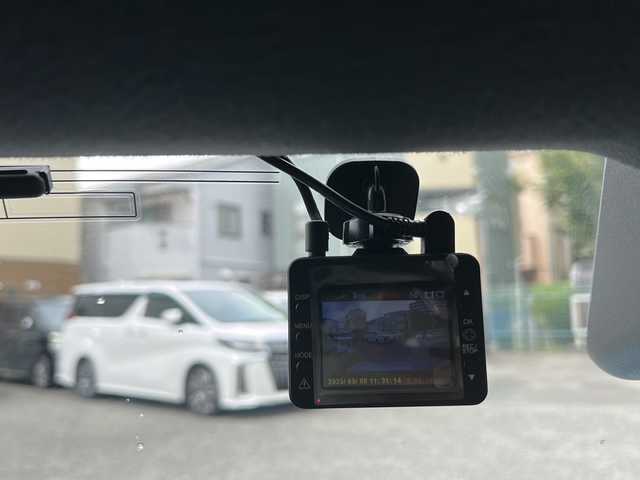 ダイハツ タフト X 大阪府 2021(令3)年 1.7万km レイクブルーメタリック ワンオーナー/純正SDナビ NMZK-W71D/・DVD/CD/FM/AM/Bluetooth/・フルセグテレビ/ETC/ドライブレコーダー/バックカメラ/サンルーフ/衝突軽減ブレーキ/盗難防止装置/ステアリングリモコン/前後コーナーセンサー/ドアバイザー/電動パーキングブレーキ/AVH/電動格納ミラー/LEDヘッドライト/オートライト/オートエアコン/フォグランプ/スマートキー/プッシュスタート/12V電源/USBジャック/ナビ取扱説明書/保証書/ドラレコ取扱説明書