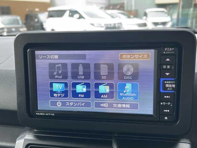 ダイハツ タフト X 大阪府 2021(令3)年 1.7万km レイクブルーメタリック ワンオーナー/純正SDナビ NMZK-W71D/・DVD/CD/FM/AM/Bluetooth/・フルセグテレビ/ETC/ドライブレコーダー/バックカメラ/サンルーフ/衝突軽減ブレーキ/盗難防止装置/ステアリングリモコン/前後コーナーセンサー/ドアバイザー/電動パーキングブレーキ/AVH/電動格納ミラー/LEDヘッドライト/オートライト/オートエアコン/フォグランプ/スマートキー/プッシュスタート/12V電源/USBジャック/ナビ取扱説明書/保証書/ドラレコ取扱説明書