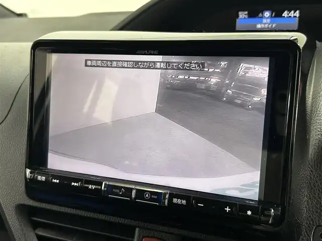 トヨタ ヴォクシー ZS G’s 大阪府 2016(平28)年 6.8万km ホワイトパールクリスタルシャイン ALPINE9incナビ(フルセグ/DVD再生/Bluetooth) Bカメラ 後席モニター ETC ハーフレザー 衝突軽減 トヨタセーフティセンス スマートキー Pスタート オートライト