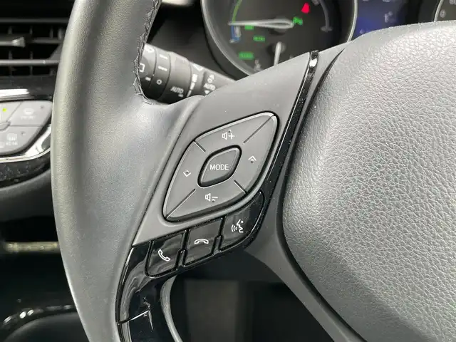 トヨタ Ｃ－ＨＲ G モード ネロ 香川県 2019(平31)年 3.1万km ブラックマイカ 登録時走行距離；30213km/９インチ純正ナビ/前後ドライブレコーダー/ＥＴＣ/衝突軽減システム/レーンキープアシスト/ブラインドスポットモニター/クルーズコントロール/オートマチックハイビーム/革巻きステアリング/ステアリングスイッチ/シートヒーター/純正フロアマット/ドアバイザー/スマートキー/プッシュスタート