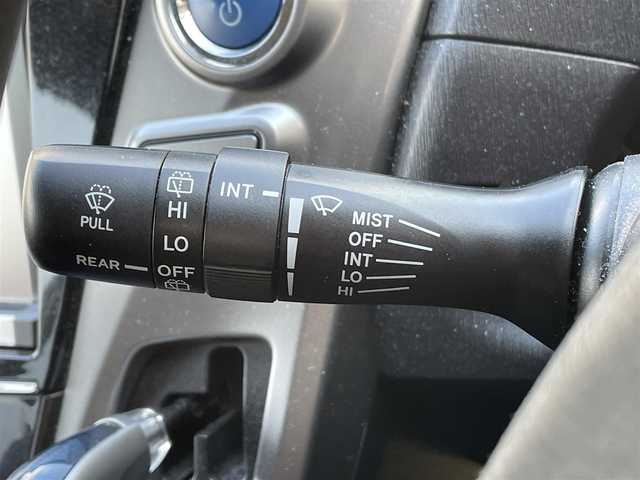 トヨタ プリウス α S 岡山県 2014(平26)年 10.3万km ダークブルーマイカ 登録時走行距離102258キロ/純正8インチナビ/AM/FM/TV/Bluetooth/SD/DVD/バックカメラ/アイドリングストップ/純正１６インチAW/純正フロアマット/HIDヘッドライト/プッシュスタート/スマートキー/ETC