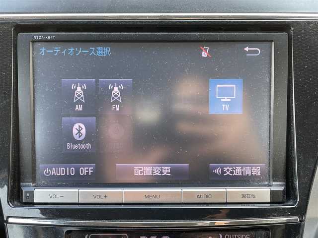 トヨタ プリウス α S 岡山県 2014(平26)年 10.3万km ダークブルーマイカ 登録時走行距離102258キロ/純正8インチナビ/AM/FM/TV/Bluetooth/SD/DVD/バックカメラ/アイドリングストップ/純正１６インチAW/純正フロアマット/HIDヘッドライト/プッシュスタート/スマートキー/ETC