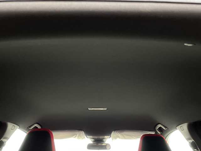 ホンダ シビック タイプR 群馬県 2025(令7)年 0.6万km チャンピオンシップホワイト ６ＭＴ　純正９型ナビ　バックカメラ　ビルトインＥＴＣ２．０　ＢＳＭ　アダプティブクルーズコントロール　衝突被害軽減ブレーキ　レーンアシスト　ＬＥＤヘッドライト　オートマチックハイビーム　禁煙