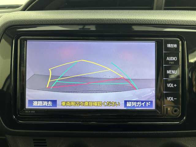 トヨタ ヴィッツ F 道北・旭川 2019(令1)年 2.4万km スーパーホワイトⅡ ・4WD/・寒冷地仕様/・バックカメラ/・純正SDナビ/・CD/DVD/SD/BT/AUX/フルセグTV/・トヨタセーフティーセンス/・ドライブレコーダー/・ビルトインETC/・レーンキープアシスト/・クリアランスソナー/・アイドリングストップ/・ハロゲンヘッドライト/・オートライト/・純正１８インチAW/・純正フロアマット/・リモコンキー