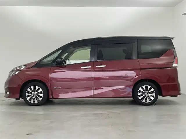 日産 セレナ