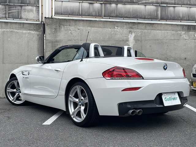 ＢＭＷ Ｚ４ sDrive20i Mスポーツ 愛知県 2016(平28)年 2.5万km アルピンホワイトⅢ レザーシート/純正ナビ/バックカメラ/CD・DVD・Bluetooth・USB・AUX/前席シートヒーター/前席パワーシート/オープンカー/前方ドライブレコーダー（コムテック）/パドルシフト/HIDヘッドライト(オートライト機能あり)/ミラー一体型ETC/スマートキー/プッシュスタート/純正フロアマット/保証書/取扱説明書/スペアキー