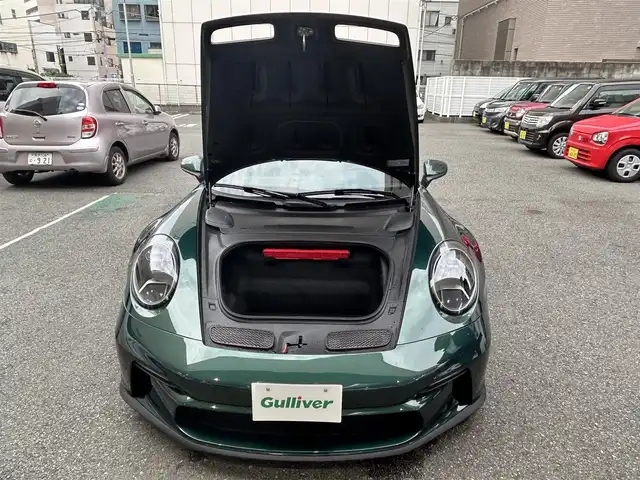 ポルシェ ポルシェ ９１１ GT3 ツーリングPKG 神奈川県 2024(令6)年 0.7万km 緑 カスタムカラーPTS　（PTS価格179万円）/Porsche Racing Green Metallic/4.0 水平対向6気筒自然吸気エンジン/左ハンドル/6速GTスポーツ トランスミッション/PCCB/PASM/Porsche Track Precision App/フロントアスクルリフトシステム/リアパークアシスト/マトリクスLEDヘッドライト/自動防眩ルーム ミラー/リアビューカメラ/オートクルーズ/スペアキー1本