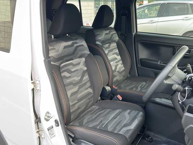 ダイハツ タフト G ターボ 千葉県 2020(令2)年 3.7万km シャイニングホワイトパール ワンオーナー/4WD/純正メモリナビ/スペアキー1本/フルセグTV/Bluetooth再生/DVD/CD/SDミュージックサーバー/ipodミュージックプレイヤー/ETC2.0/純正フロアマット/LEDライト/オートライト/横滑り防止装置/衝突軽減システム/保証書/取扱説明書/記録薄