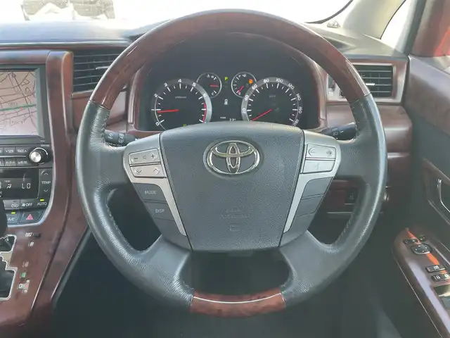トヨタ ヴェルファイア 2．4Z プラチナセレクション 富山県 2010(平22)年 7.5万km ホワイトパールクリスタルシャイン ダブルサンルーフ／/メーカーナビ／/フルセグＴＶ／/ＤＶＤ再生／/バックカメラ／/純正フリップダウンモニター／/両側パワースライドドア／/７人乗／/ステアリングスイッチ／/ビルトインＥＴＣ／/パワーバックドア／