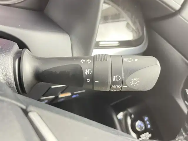 トヨタ アルファード S Cパッケージ 千葉県 2022(令4)年 2.6万km ホワイトパールクリスタルシャイン ツインムーンルーフ/セーフティセンス（予防安全パッケージ）/・プリクラッシュセーフティ/・ロードサインアシスト/・レーダークルーズコントロール（全車速追従機能付）/・レーントレーシングアシスト/・アダプティブハイビームシステム/純正9インチディスプレイオーディオ/・フルセグTV/・Bluetooth接続/・Miracast/・バックカメラ/純正フリップダウンモニター/両側パワースライドドア/ブラックレザーシート/・パワーシート/・快適温熱シート/デジタルインナーミラー/パワーバックドア/ブラインドスポットモニター/前後コーナーセンサー/スマートキー