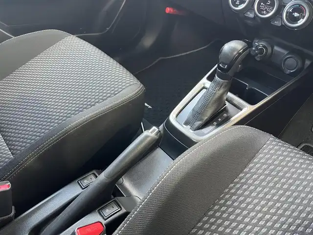 スズキ スイフト XR LTD 高知県 2019(平31)年 5万km ミネラルグレーM 純正ナビ/　Bluetooth/フルセグ/　CD/DVD/AM/FM/ワンオーナー/バックカメラ/ビルトインETC/ドライブレコーダー/クルーズコントロール/社外15インチアルミホイール/純正フロアマット/シートヒーター/プッシュスタート/スマートキー/スペアキー/オートライト/衝突被害軽減システム/盗難防止装置/保証書/取扱説明書