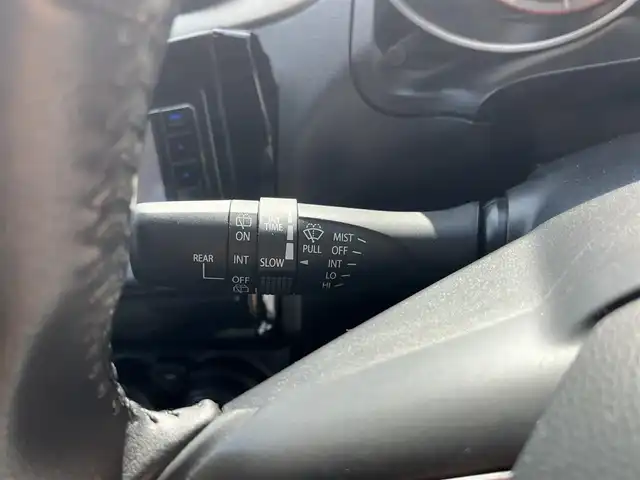 スズキ スイフト XR LTD 高知県 2019(平31)年 5万km ミネラルグレーM 純正ナビ/　Bluetooth/フルセグ/　CD/DVD/AM/FM/ワンオーナー/バックカメラ/ビルトインETC/ドライブレコーダー/クルーズコントロール/社外15インチアルミホイール/純正フロアマット/シートヒーター/プッシュスタート/スマートキー/スペアキー/オートライト/衝突被害軽減システム/盗難防止装置/保証書/取扱説明書