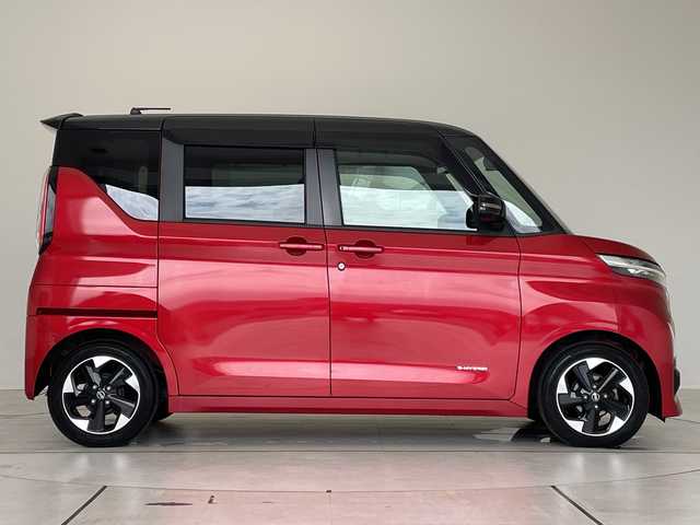 日産 ルークス ハイウェイスター X 愛知県 2021(令3)年 3.1万km 赤 エマージェンシーブレーキ/純正9型ナビ　SDカードなし/全方位カメラ/バックカメラ/コーナーセンサー/純正アルミホイール/LEDヘッドライト/パワースライドドア/オートマチックハイビーム/ドライブレコーダー/ETC/衝突軽減システム/フルセグ/CD DVD/Bluetooth/ステアリングスイッチ/スマートキー/プッシュスタート
