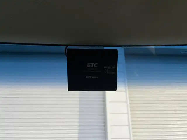 ホンダ Ｎ ＢＯＸ G SSパッケージ 高知県 2013(平25)年 9.7万km プレミアムホワイトパール 社外CD・DVDプレイヤー/バックカメラ/ETC/フルセグテレビ/プッシュスタート/スマートキー/スペアキー/アイドリングストップ/純正フロアマット/純正14インチアルミホイール/両側パワースライドドア/チップアップシート/ベンチシート/横滑り防止装置/盗難防止装置/保証書/記録簿/取扱説明書