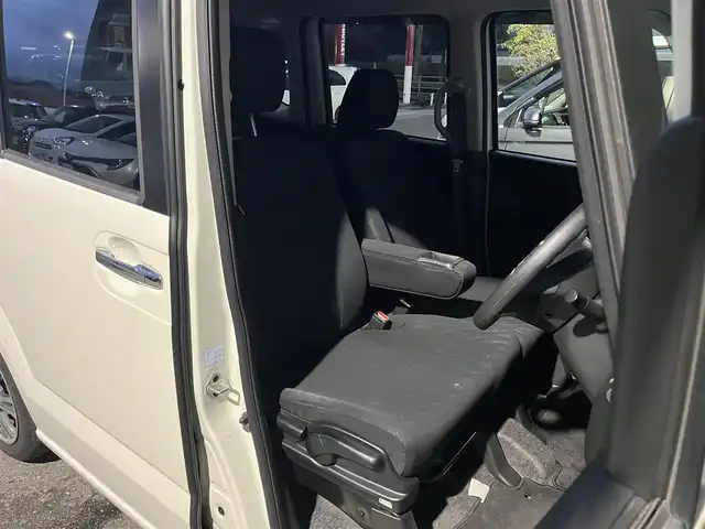 ホンダ Ｎ ＢＯＸ G SSパッケージ 高知県 2013(平25)年 9.7万km プレミアムホワイトパール 社外CD・DVDプレイヤー/バックカメラ/ETC/フルセグテレビ/プッシュスタート/スマートキー/スペアキー/アイドリングストップ/純正フロアマット/純正14インチアルミホイール/両側パワースライドドア/チップアップシート/ベンチシート/横滑り防止装置/盗難防止装置/保証書/記録簿/取扱説明書