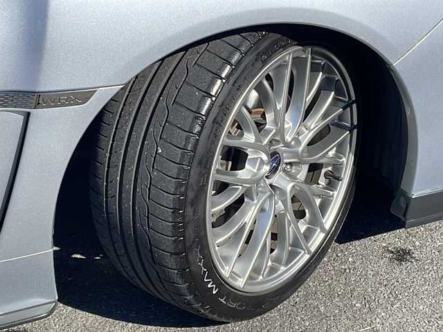 スバル ＷＲＸ Ｓ４ 2．0GT‐S アイサイト 長野県 2016(平28)年 6.1万km アイスシルバーメタリック ４ＷＤ/ＳＴＩリップ/ブラックレザーシート/メモリナビフルセグＴＶ/バックカメラ/ＥＴＣ/ドライブレコーダー/純正18インチアルミ/クルーズコントロール/プッシュスタート/車高調/社外4本出しマフラー/純正マフラー積込/シートヒーター/保証書・取説