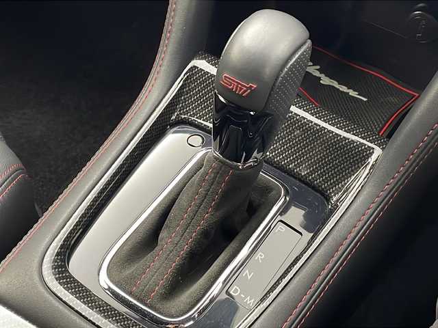 スバル ＷＲＸ Ｓ４ 2．0GT‐S アイサイト 栃木県 2016(平28)年 6.1万km アイスシルバーメタリック ４ＷＤ/ＳＴＩリップ/ブラックレザーシート/メモリナビフルセグＴＶ/バックカメラ/ＥＴＣ/ドライブレコーダー/純正18インチアルミ/クルーズコントロール/プッシュスタート/車高調/社外4本出しマフラー/純正マフラー積込/シートヒーター/保証書・取説