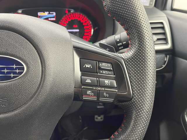 スバル ＷＲＸ Ｓ４ 2．0GT‐S アイサイト 栃木県 2016(平28)年 6.1万km アイスシルバーメタリック ４ＷＤ/ＳＴＩリップ/ブラックレザーシート/メモリナビフルセグＴＶ/バックカメラ/ＥＴＣ/ドライブレコーダー/純正18インチアルミ/クルーズコントロール/プッシュスタート/車高調/社外4本出しマフラー/純正マフラー積込/シートヒーター/保証書・取説