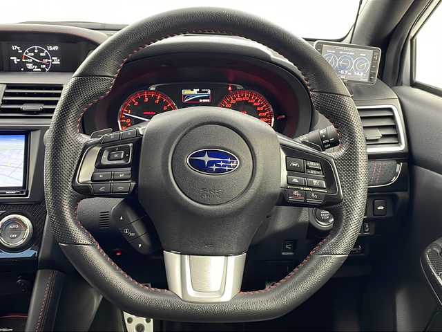 スバル ＷＲＸ Ｓ４ 2．0GT‐S アイサイト 栃木県 2016(平28)年 6.1万km アイスシルバーメタリック ４ＷＤ/ＳＴＩリップ/ブラックレザーシート/メモリナビフルセグＴＶ/バックカメラ/ＥＴＣ/ドライブレコーダー/純正18インチアルミ/クルーズコントロール/プッシュスタート/車高調/社外4本出しマフラー/純正マフラー積込/シートヒーター/保証書・取説